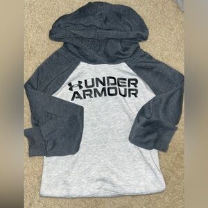 boys size 7 under armour hoodie